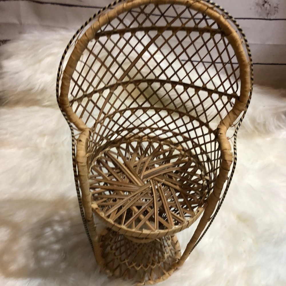 Boho vintage Mini wicker chair plant stand